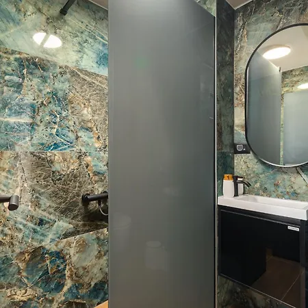 Palma 5 Premium B&B 포레치