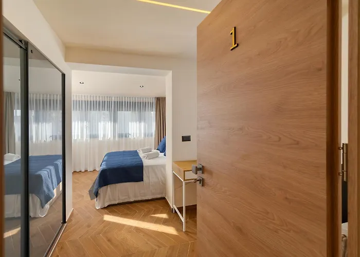 Oda ve Kahvaltı Palma 5 Premium 3*