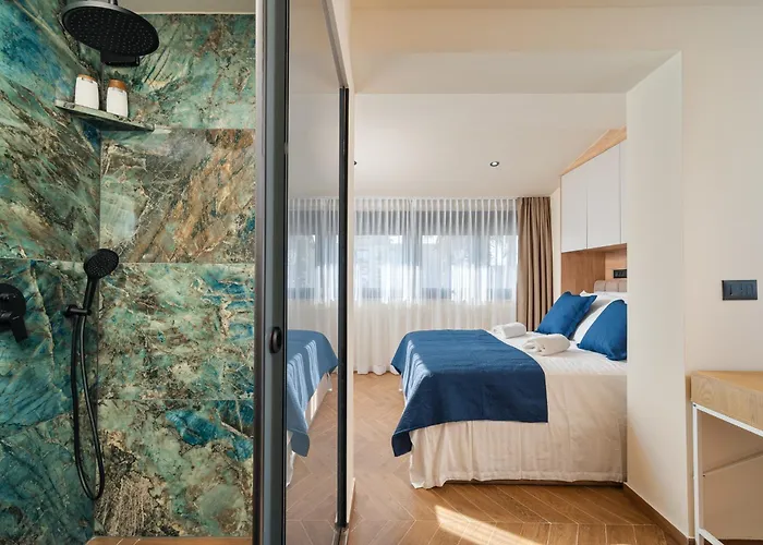 Palma 5 Premium Bed and Breakfast Πόρετς