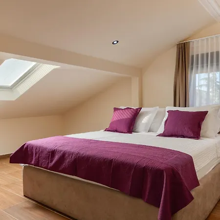 Palma 5 Premium Nocleg ze śniadaniem Poreč