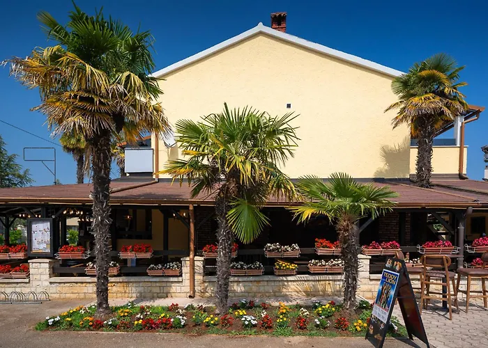 Palma 5 Premium Bed & Breakfast